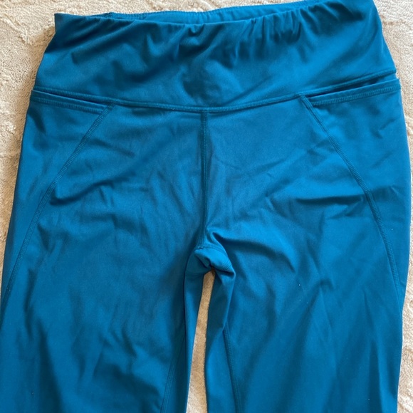 Sweaty Betty Women's Power Workout
Flare Leggings size Medium (10) - Picture 5 of 10